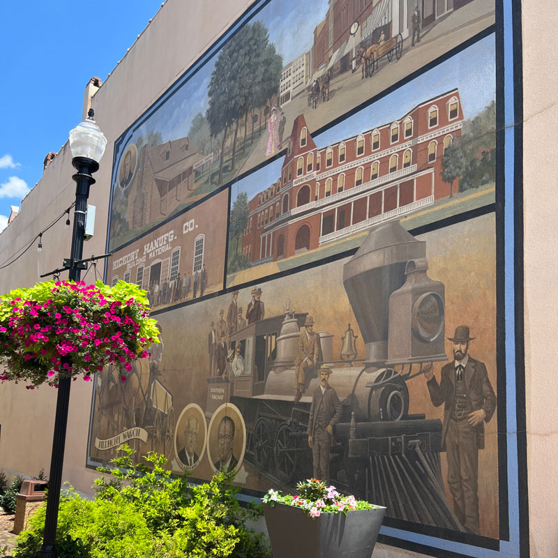Union Square Mural in Hickory, North Carolina 